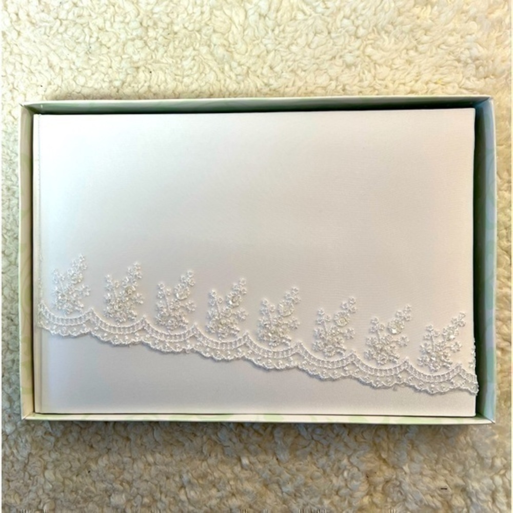 C.R. Gibson "White Wedding" Marriage Guest Book